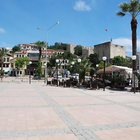 ホテル Oglakcioglu Çeşme